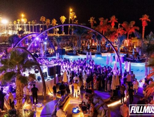 Opium Barcelona y Bastian Beach